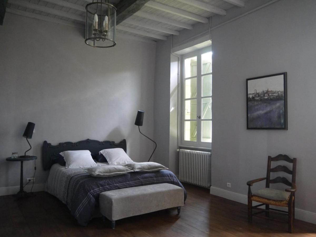 Domaine D'Entudelle Bed & Breakfast Lussan  Eksteriør bilde